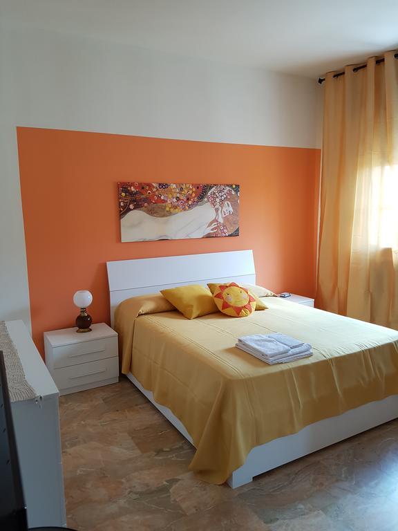 B&B Soleluna Massa Fiscaglia Экстерьер фото